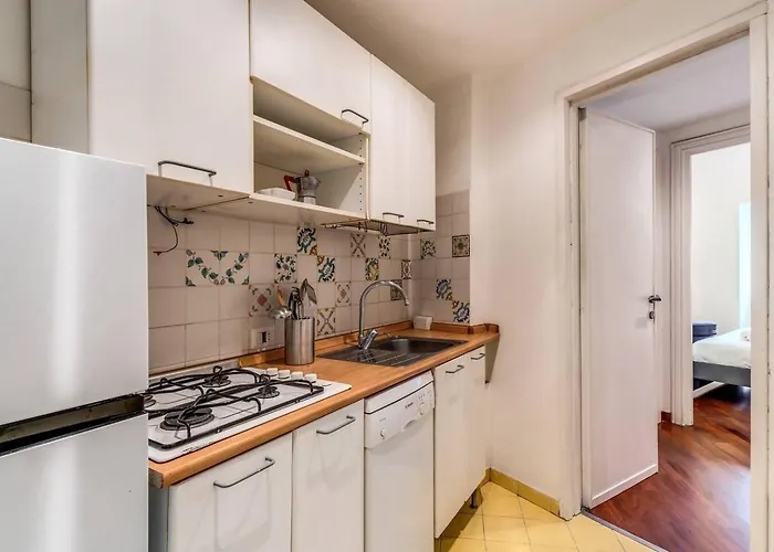 Apartment Splendid Flat On The Tiber River