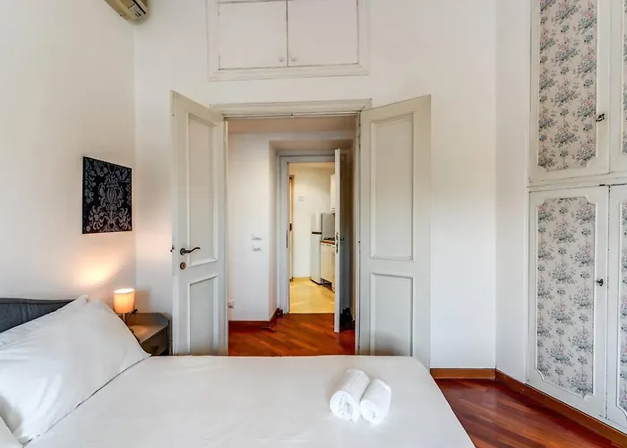 Splendid Flat On The Tiber River Apartment *